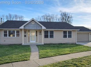 31804 Shiawassee St, Westland, MI 48186