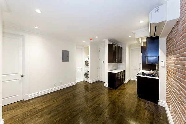 Rented by Voro New York | media 21