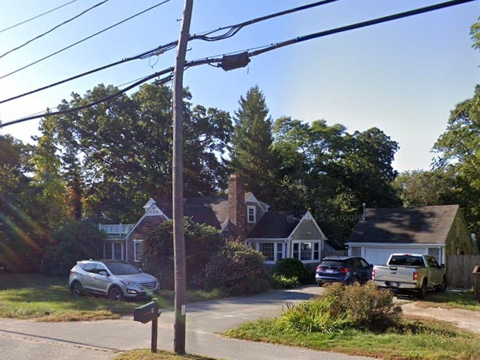 1st image of 84 Main St