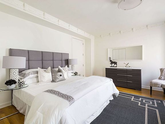 5th image of 38 55th St Unit 6B