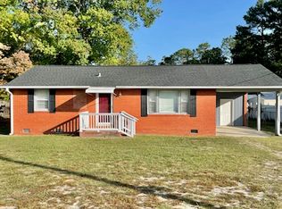 519 Law Rd, Fayetteville, NC 28311