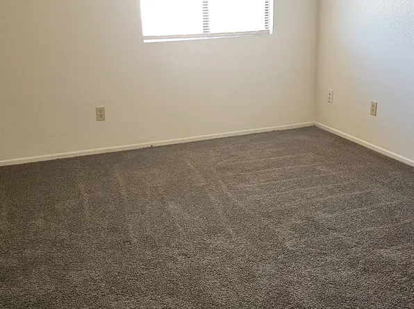 6148 E Greenway St #3, Mesa, AZ 85205