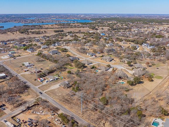 3rd image of 3710 Rhea Rd