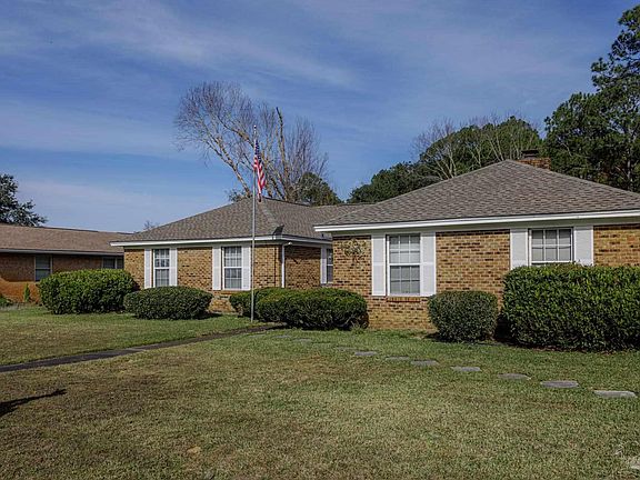 4th image of 504 Chanterelle Dr