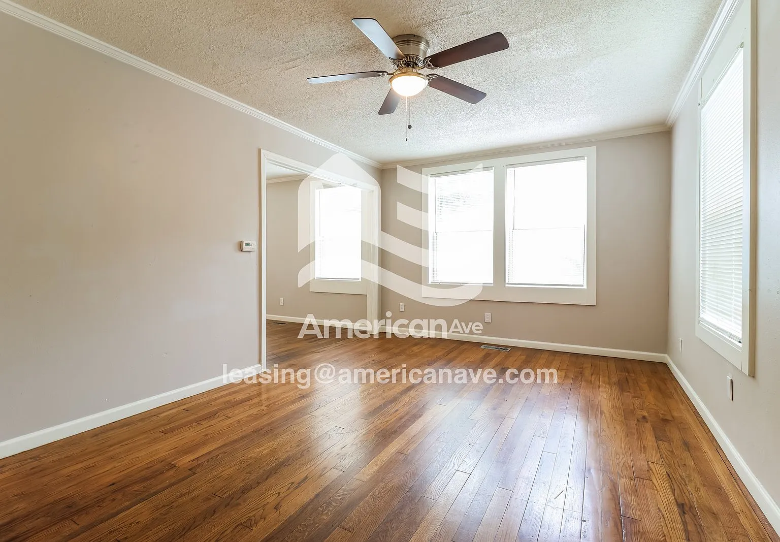 2 bed, 1.0 bath, 808 sqft, $1,025 — Photo 2
