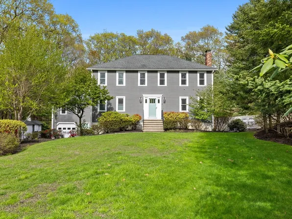 25 Towpath Dr, Wilmington, MA 01887