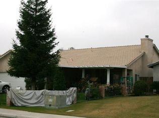 3804 Amherst Forest Rd, Bakersfield, CA 93313