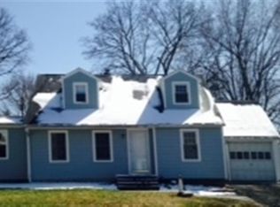 6 Gail Ln, Latham, NY 12110