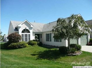 3 Troy Sq, Jackson, NJ 08527