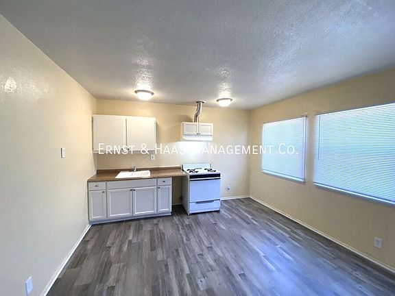 2nd image of 13812 S Avalon Blvd #D