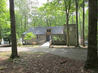 53 Forest Dr, Palmyra, VA 22963