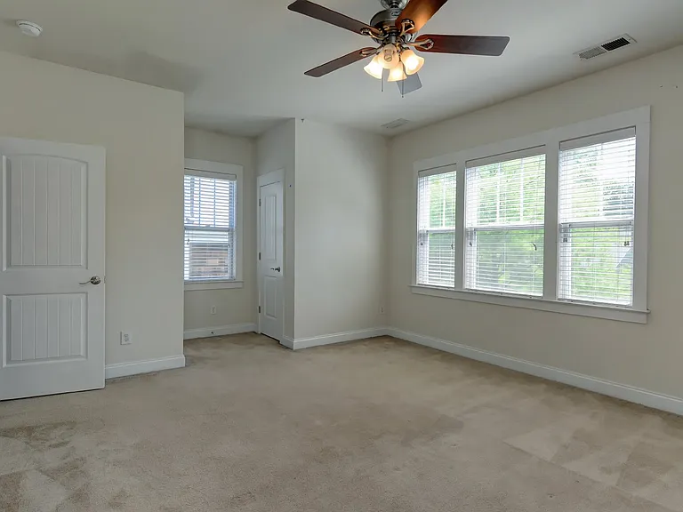 1912 Lela Ave — Photo 24