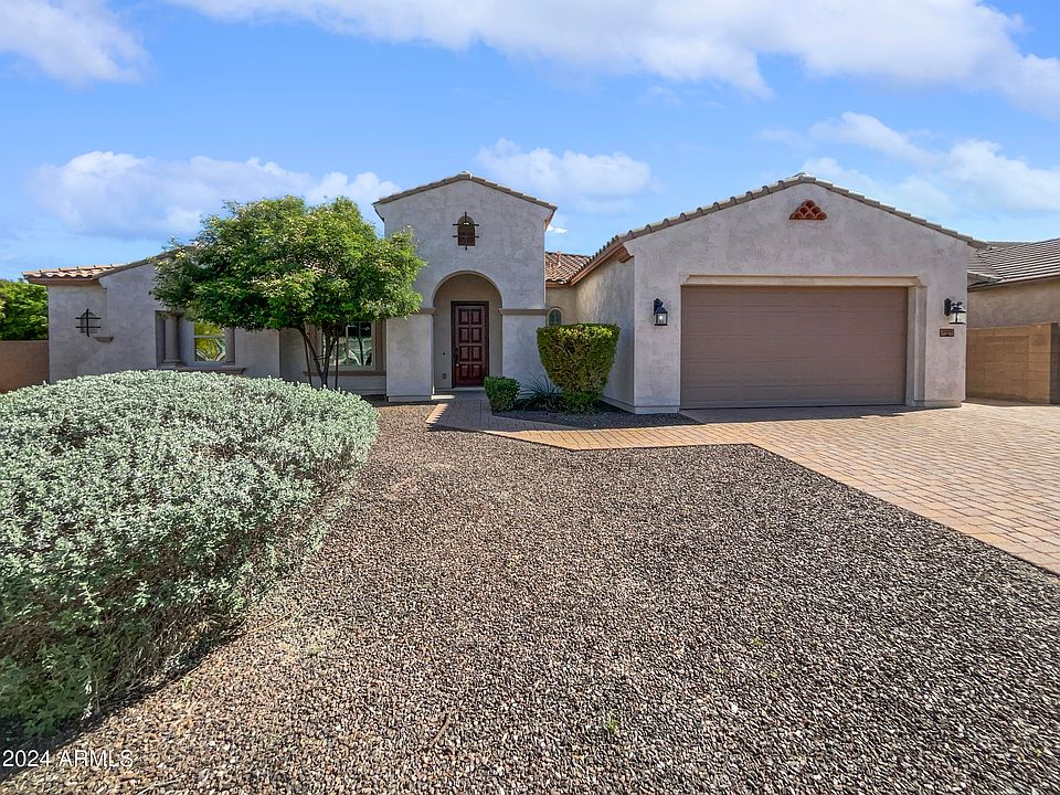 1st image of 2909 E WILDHORSE Drive