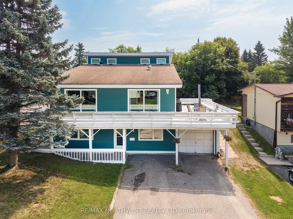 29 Amethyst St, Kenora, ON P9N 4C2