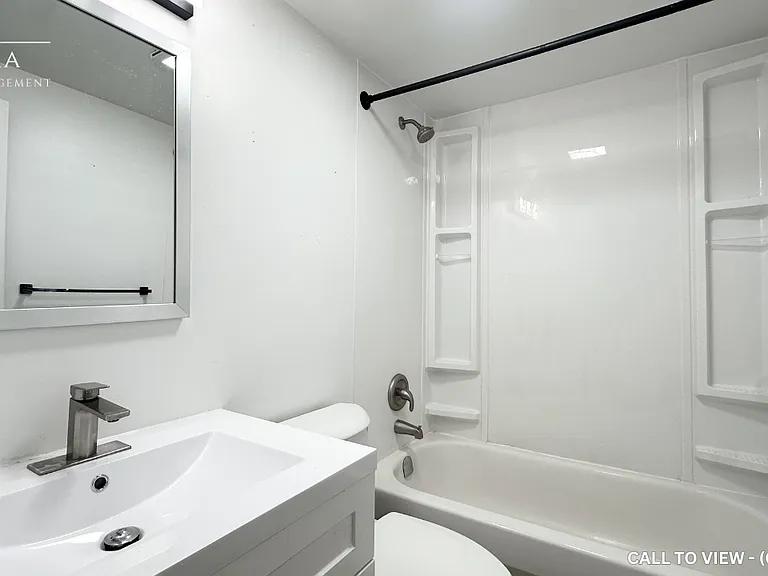 1459 Trafalgar St #104 — Photo 7