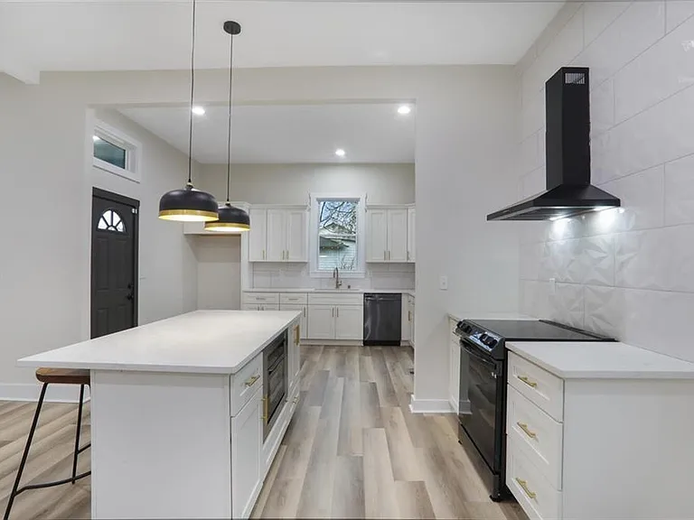 190 Adair Ave SE — Photo 13