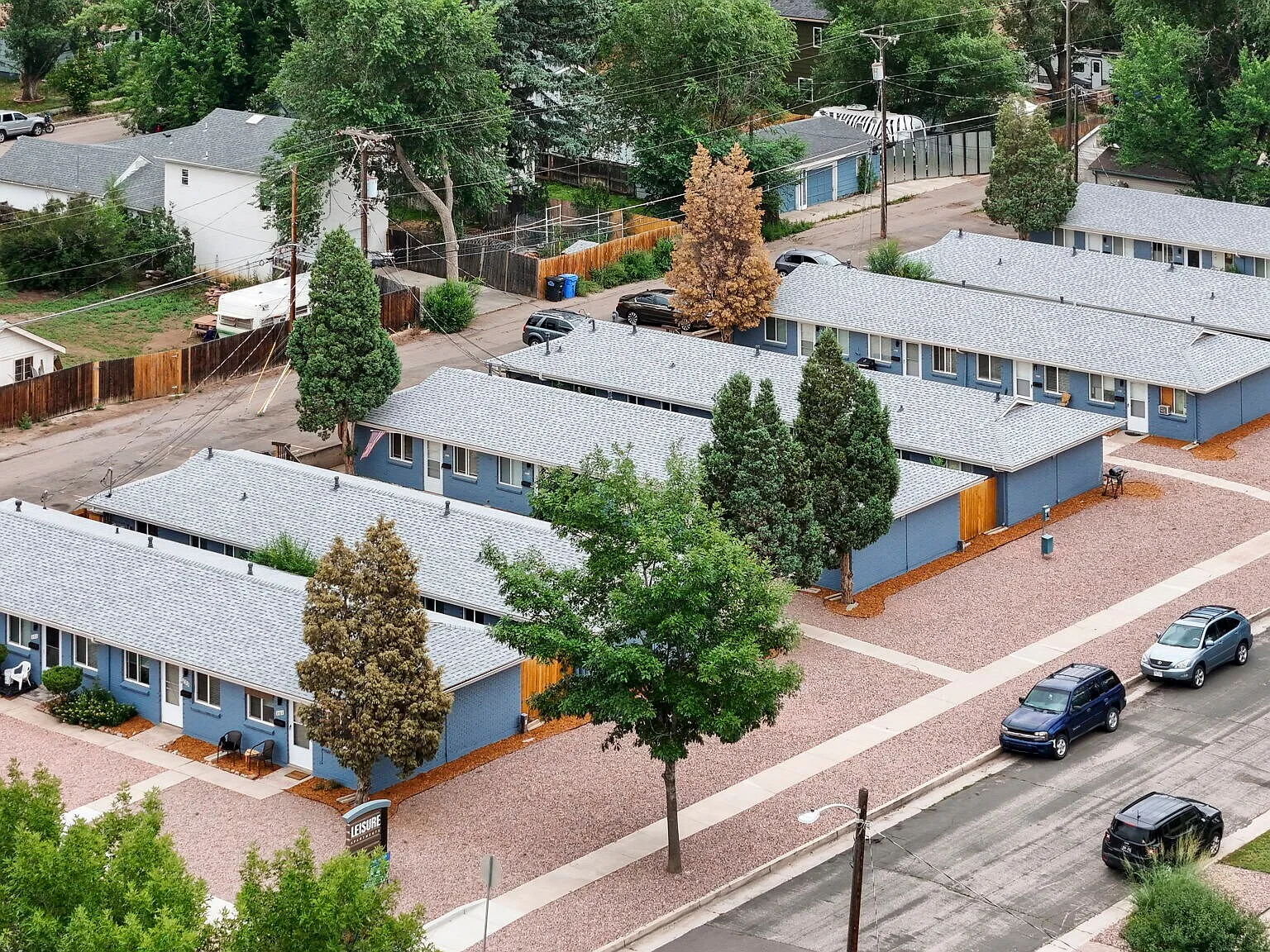 Leisure Apartments — Photo 2