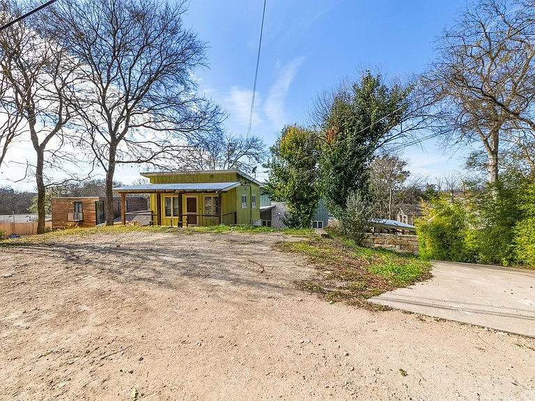 3009 S 4th St #B — Photo 4