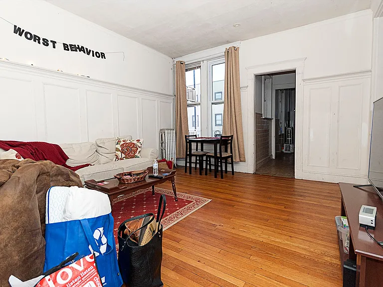 1157 Commonwealth Ave #12 — Photo 2