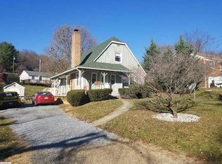 114 Robin Hood Rd, South Boston, VA 24592