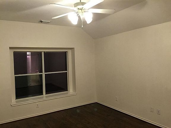 4th image of 16502 Great Oaks Glen Dr