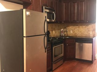 98 Leonard St APT 1R, Jersey City, NJ 07307