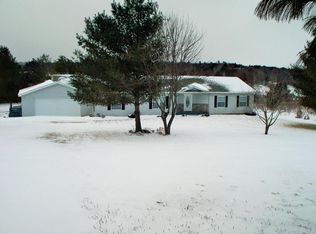 5840 Twin Lakes Rd, Cheboygan, MI 49721