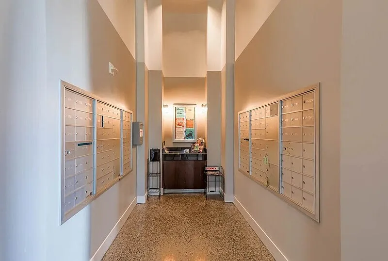 1 bed, 2.0 bath, 1277 sqft, $1,770 — Photo 3