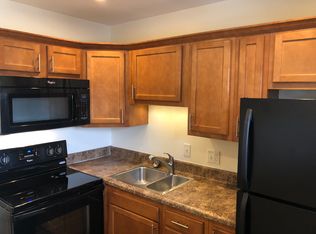 2225 N Reynolds Rd APT 3, Toledo, OH 43615