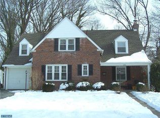 239 School Ln, Springfield, PA 19064