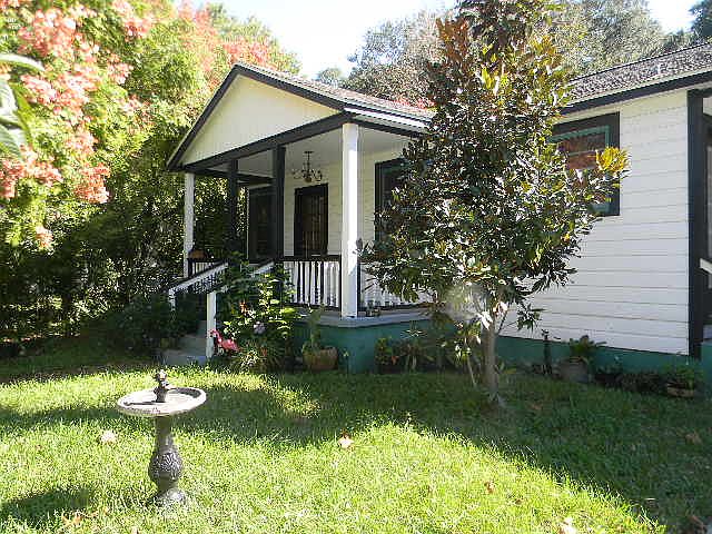 1st image of 21 Carey St