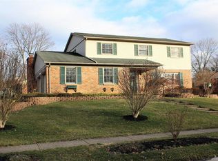 1620 Yellowglen Dr, Cincinnati, OH 45255