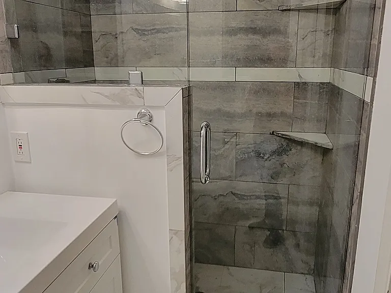 729 Lisa Ln — Photo 25