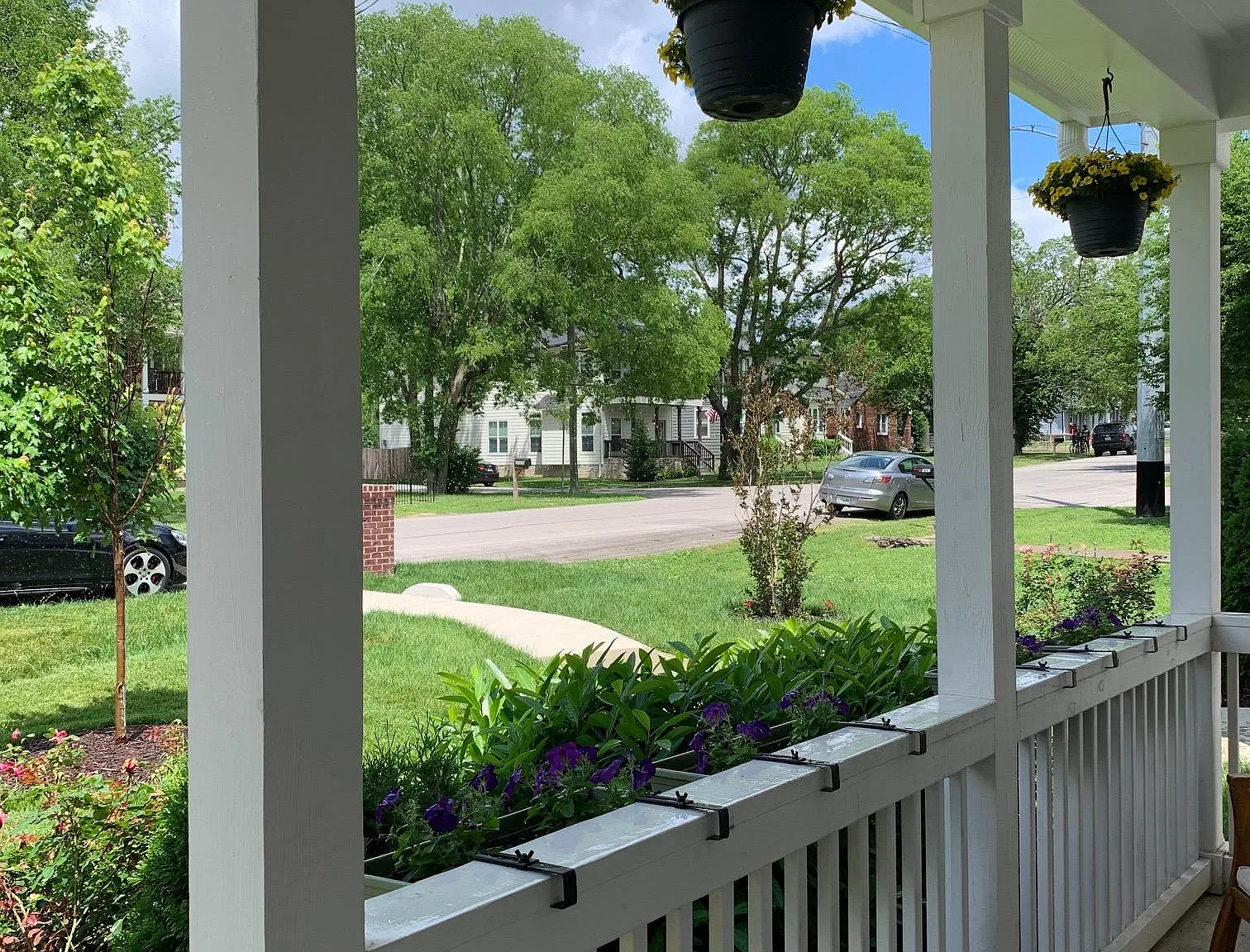 4 bed, 2208 sqft, $4,500 — Photo 3