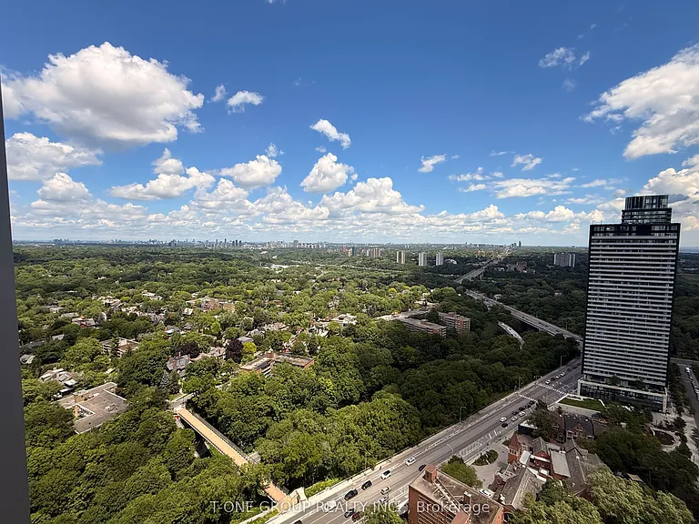 609 Sherbourne St E #3708 — Photo 9