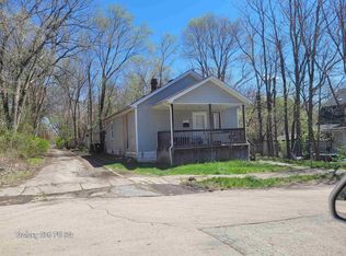 411 Irving Ave, Rockford, IL 61101