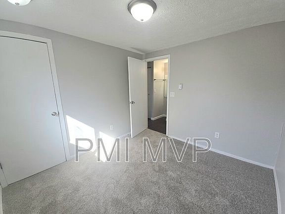 4th image of 2769 Wedge St