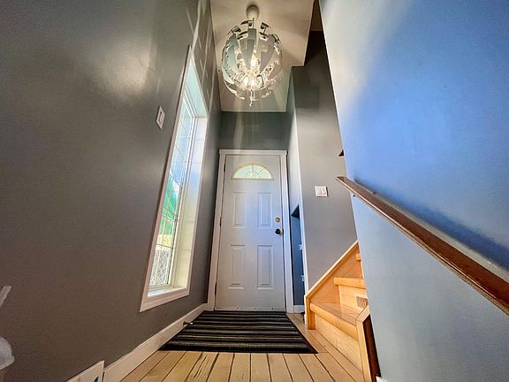4th image of 168 Sitar Cres
