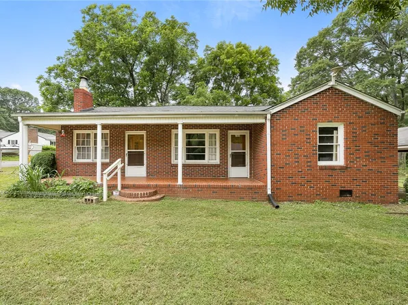 218 Mauldin St, Williamston, SC 29697