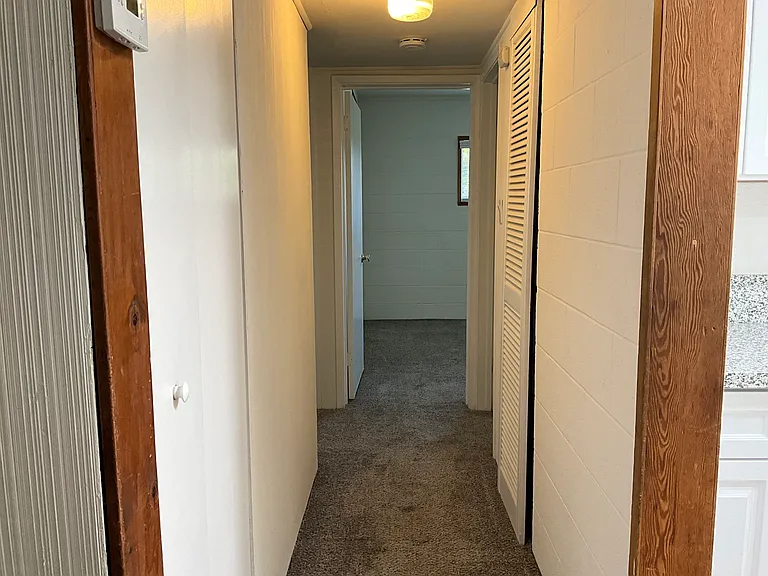 231 Market St — Photo 9