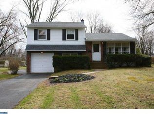 1475 Old York Rd, Warminster, PA 18974