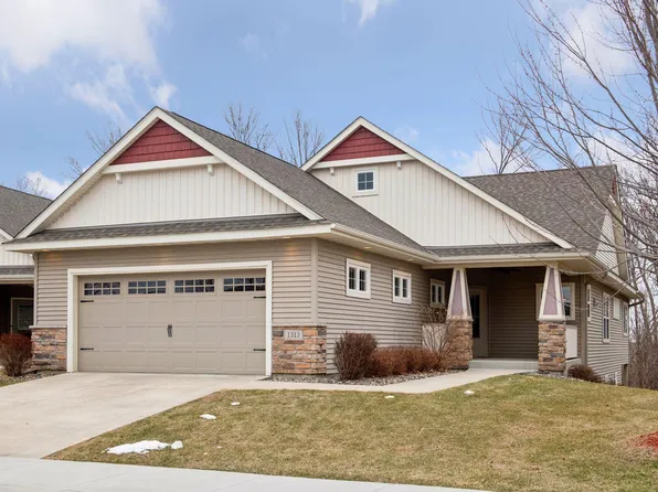 1313 Shadywood Ln, Waconia, MN 55387