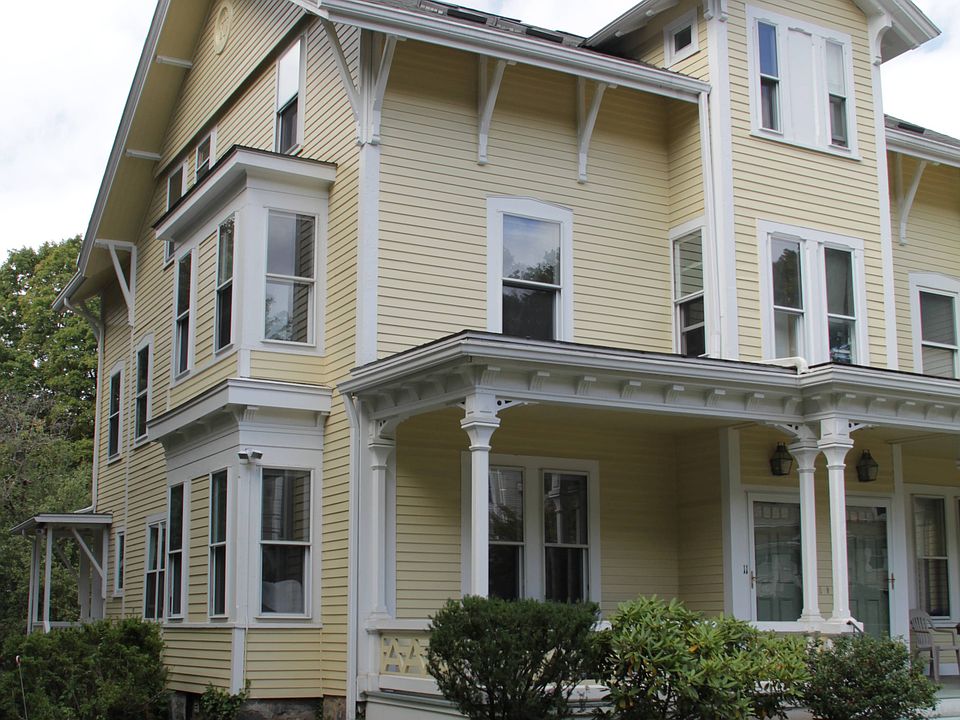 11 Parker St.