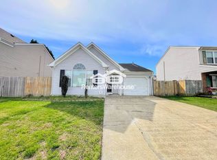 5913 Chain Bridge Rd, Virginia Beach, VA 23464