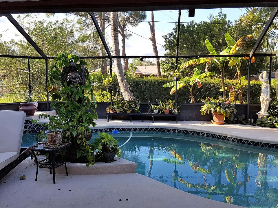 1st image of 509 SE Ocean Spray Terrace