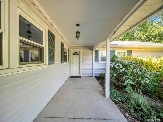 38 Barker Dr — Photo 6