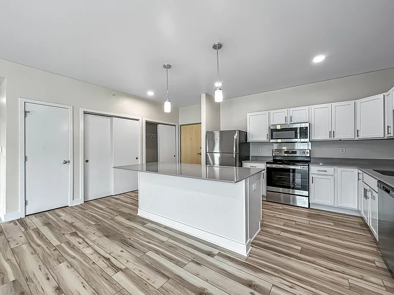 Stratford Pointe — Photo 146