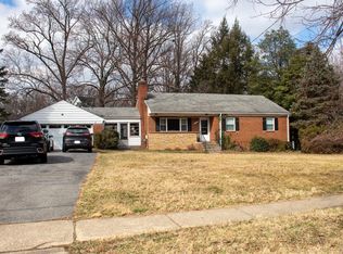 1248 Cresthaven Dr, Silver Spring, MD 20903