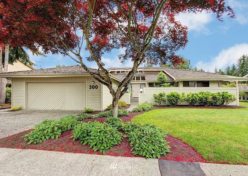 Enjoy the architectural interest of owning a classic Pacific Northwest contemporary home with front courtyard and updated  (2021) Certainteed brand 50-year roof! A welcoming entrance you'll be proud of in a neighborhood walking distance to schools, local aquatic center, shopping and restaurants! Award winning Bellevue Schools~>