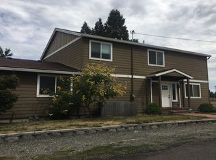523 E 3rd St, Molalla, OR 97038